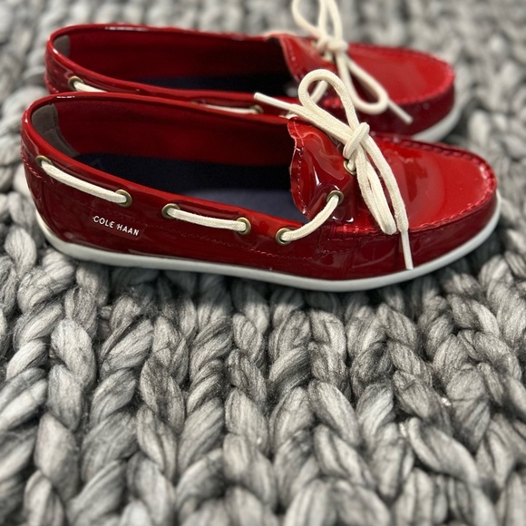 Cole Haan Red Patent Leather Slip On Loafer Women Size 7. - Picture 4 of 8